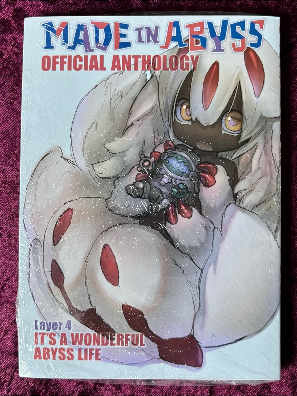 Made in Abyss Official Anthology - It's a Wonderful Abyss Life (Volume 4)